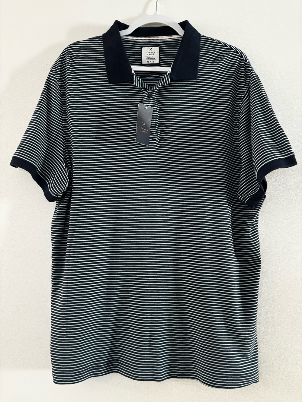 Denver Hayes Navy and White Striped Polo -size XL